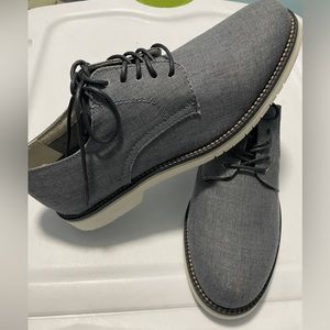 Express Men’s Shoes. Size 8. NEW